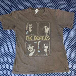 The Beatles Graphic T-Shirt Small